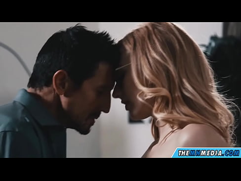 ❤️ ʻO ka moe kolohe me ka blonde slutty ❌ Porn video ia makou ☑