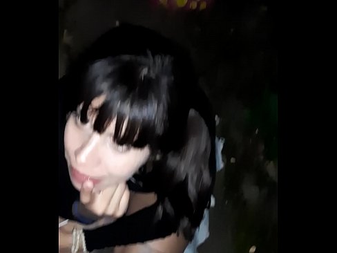 ❤️ Ma ke alanui, ua pehu ka penis no ka lole ❌ Porn video ia makou ☑